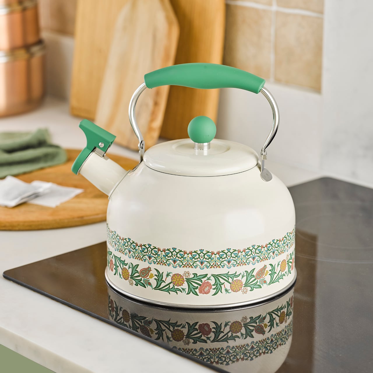 William Morris Stovetop Kettle