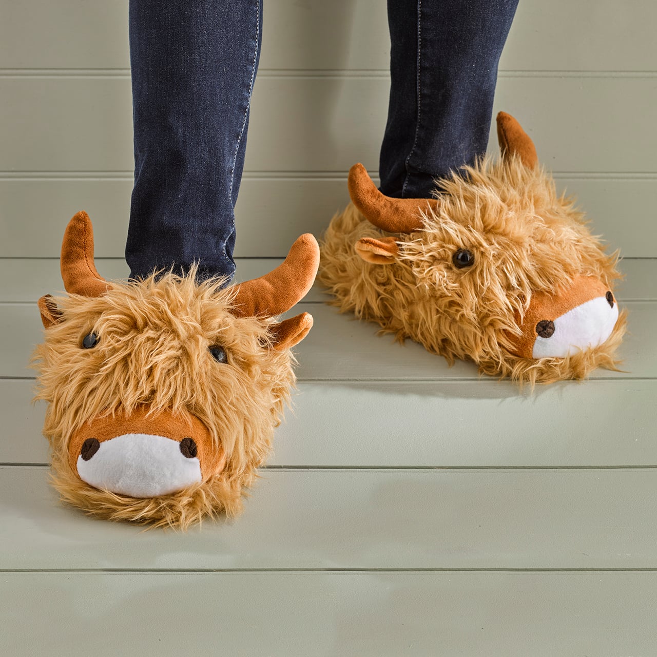 Highland Cow Novelty Slippers