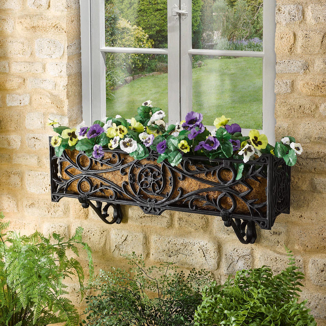 Planter and Brackets