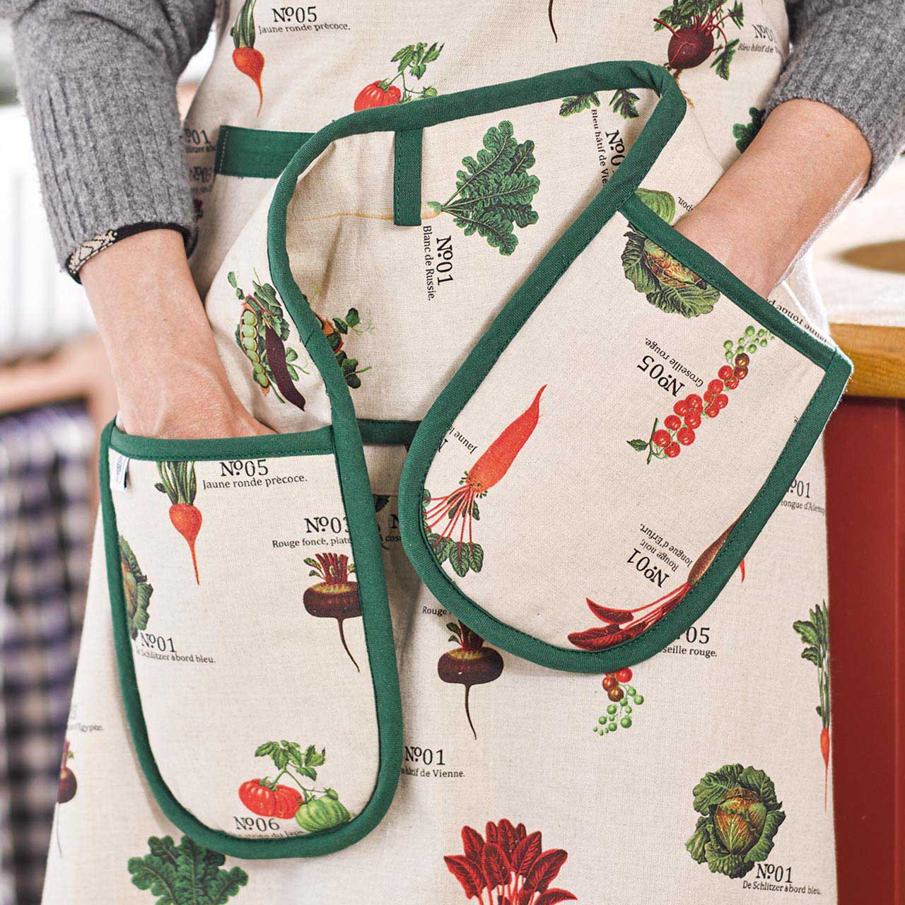 RHS Kitchen Garden Double Oven Glove