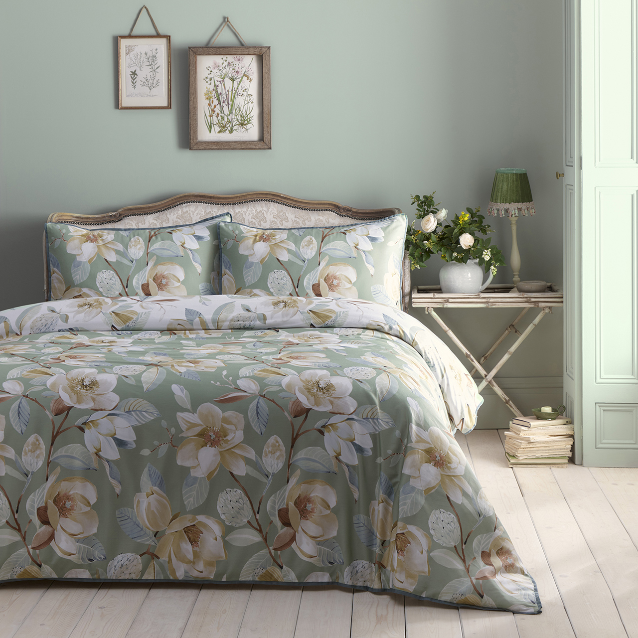 Frances Floral Duvet Set