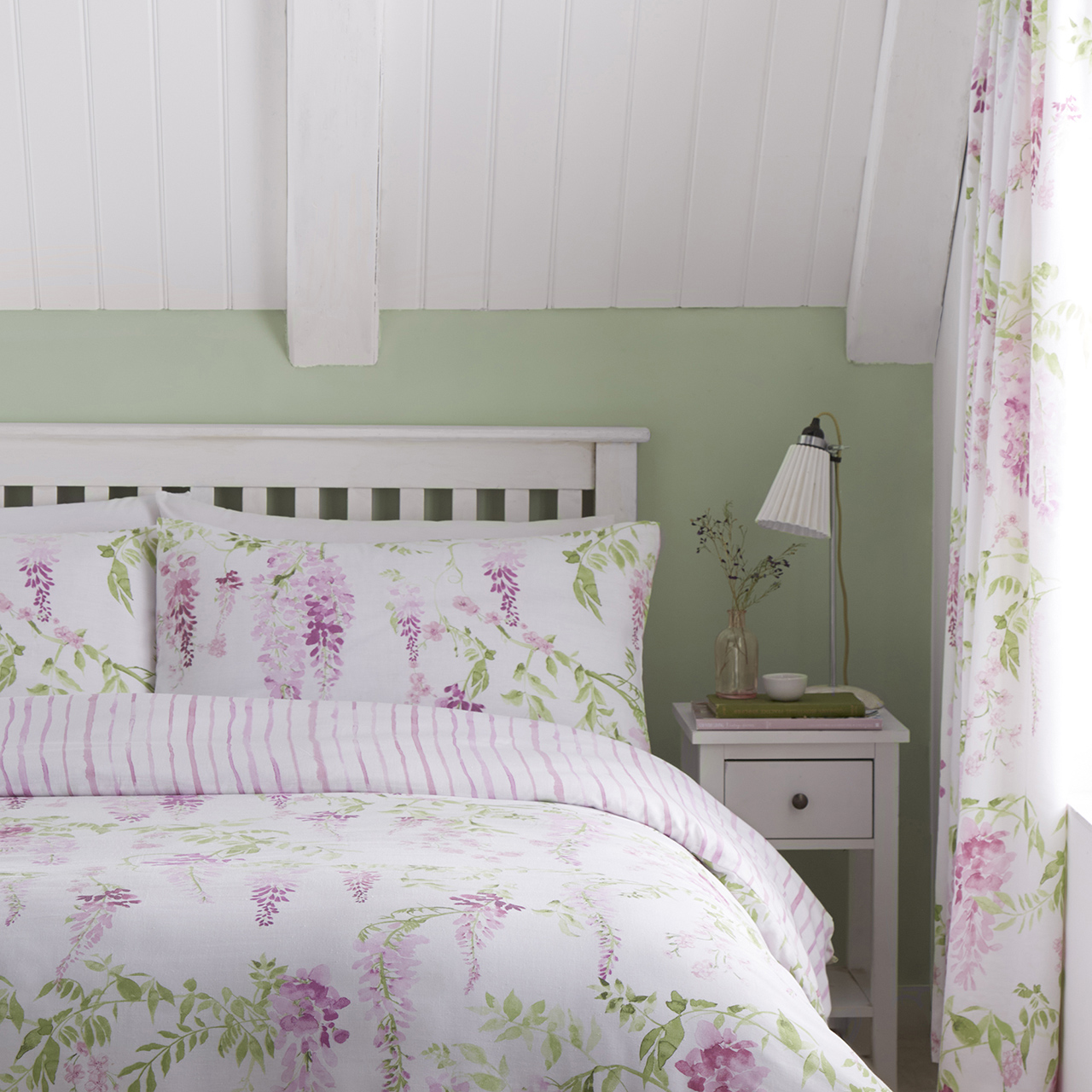 Dreamy Wisteria Duvet Set