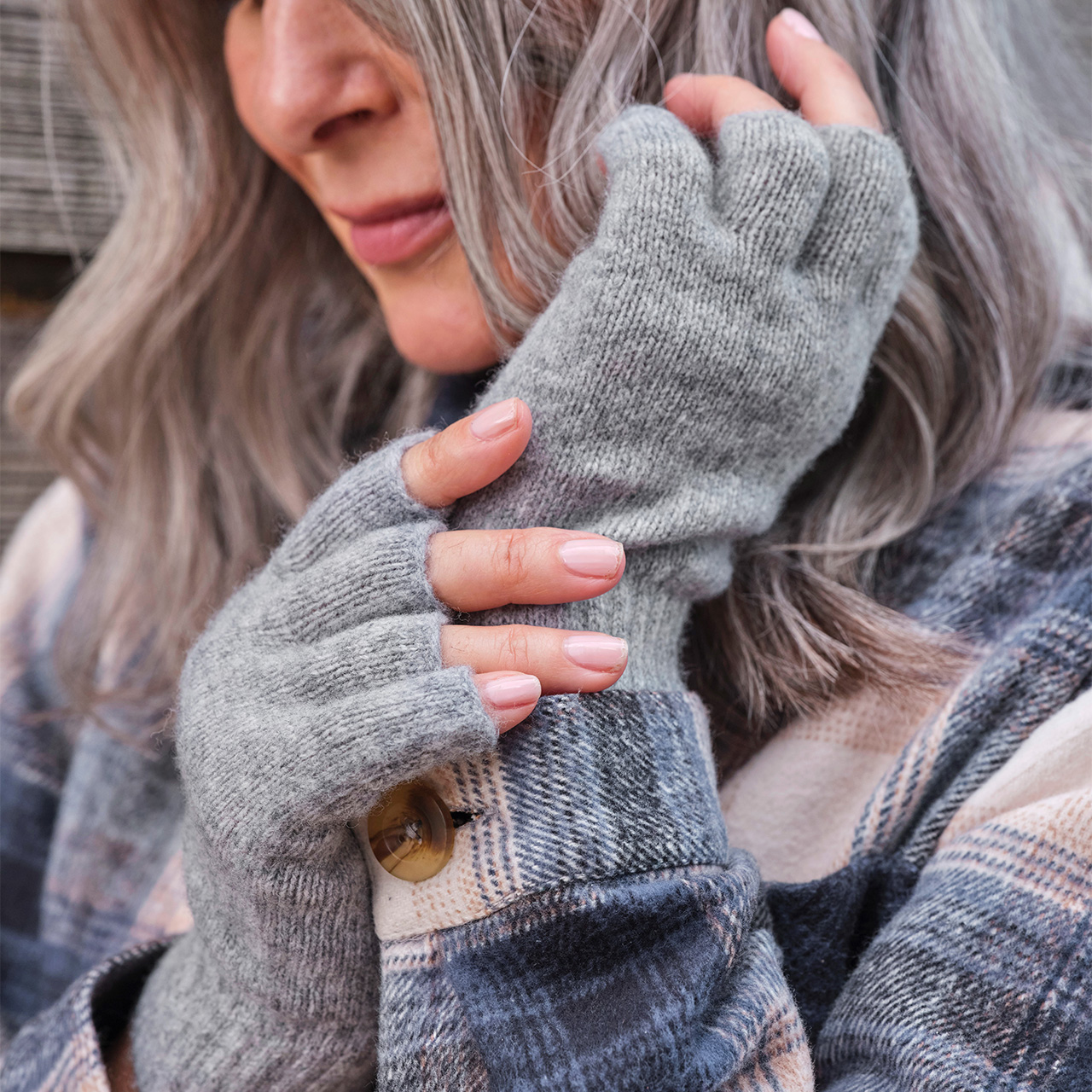 Womens Lambswool Fingerless Gloves