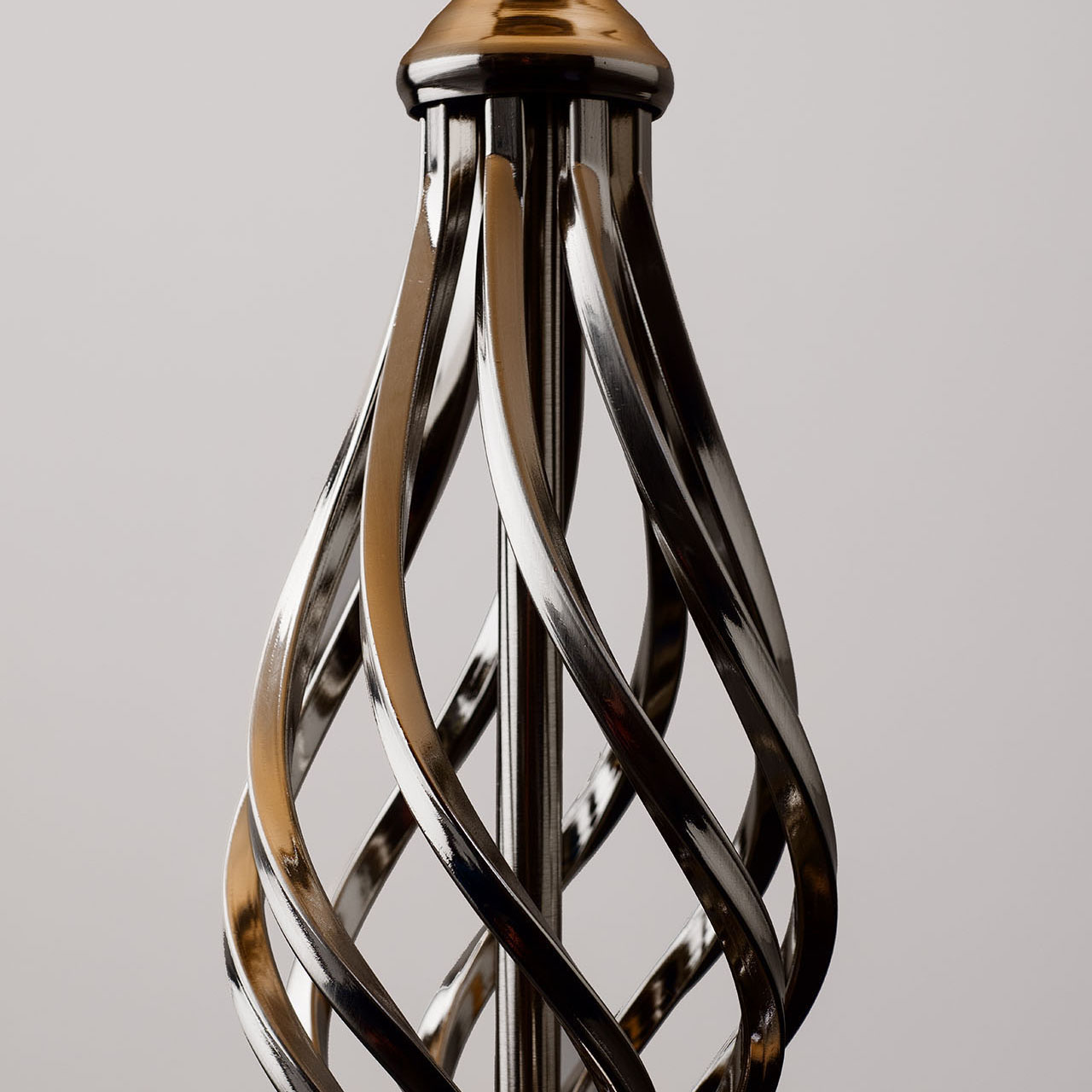 Barley Twist Floor Lamp with 8W Led Bulb