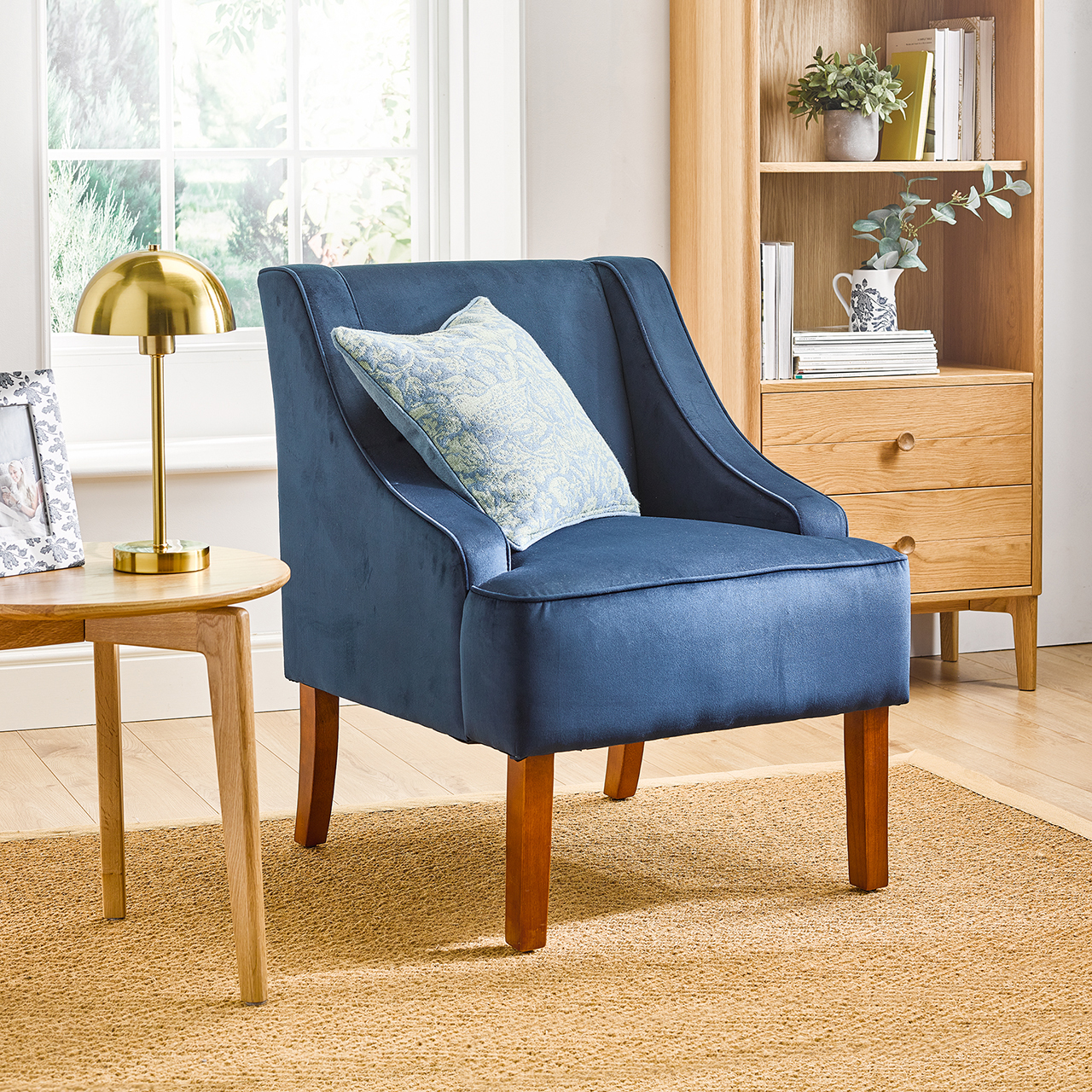 Arm chair navy sale