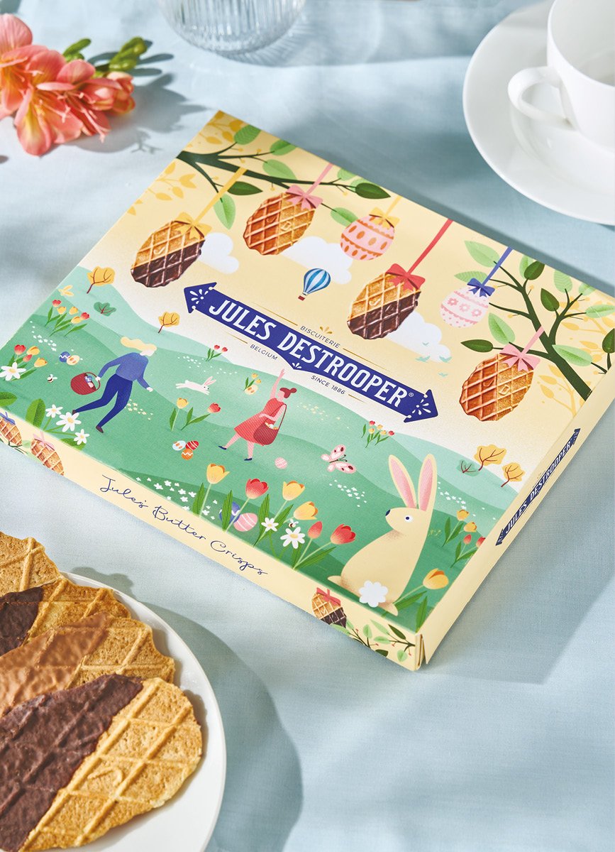 Butter crisps, with waffle surface design presented in a decorative box.