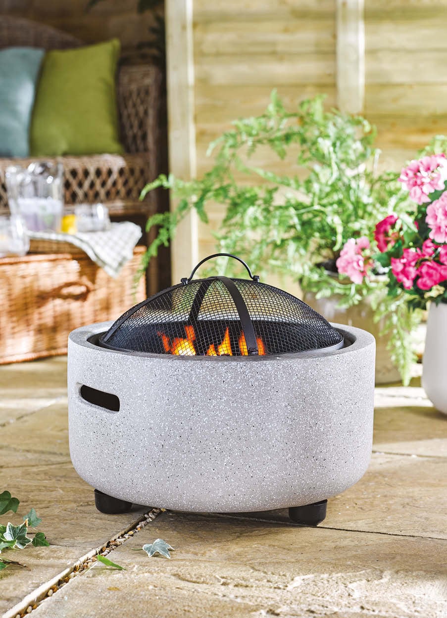 Garden Firepit and BBQ