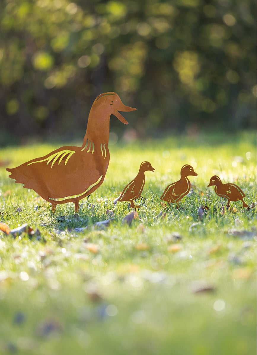 Set of 4 Duck and Ducklings Silhouettes