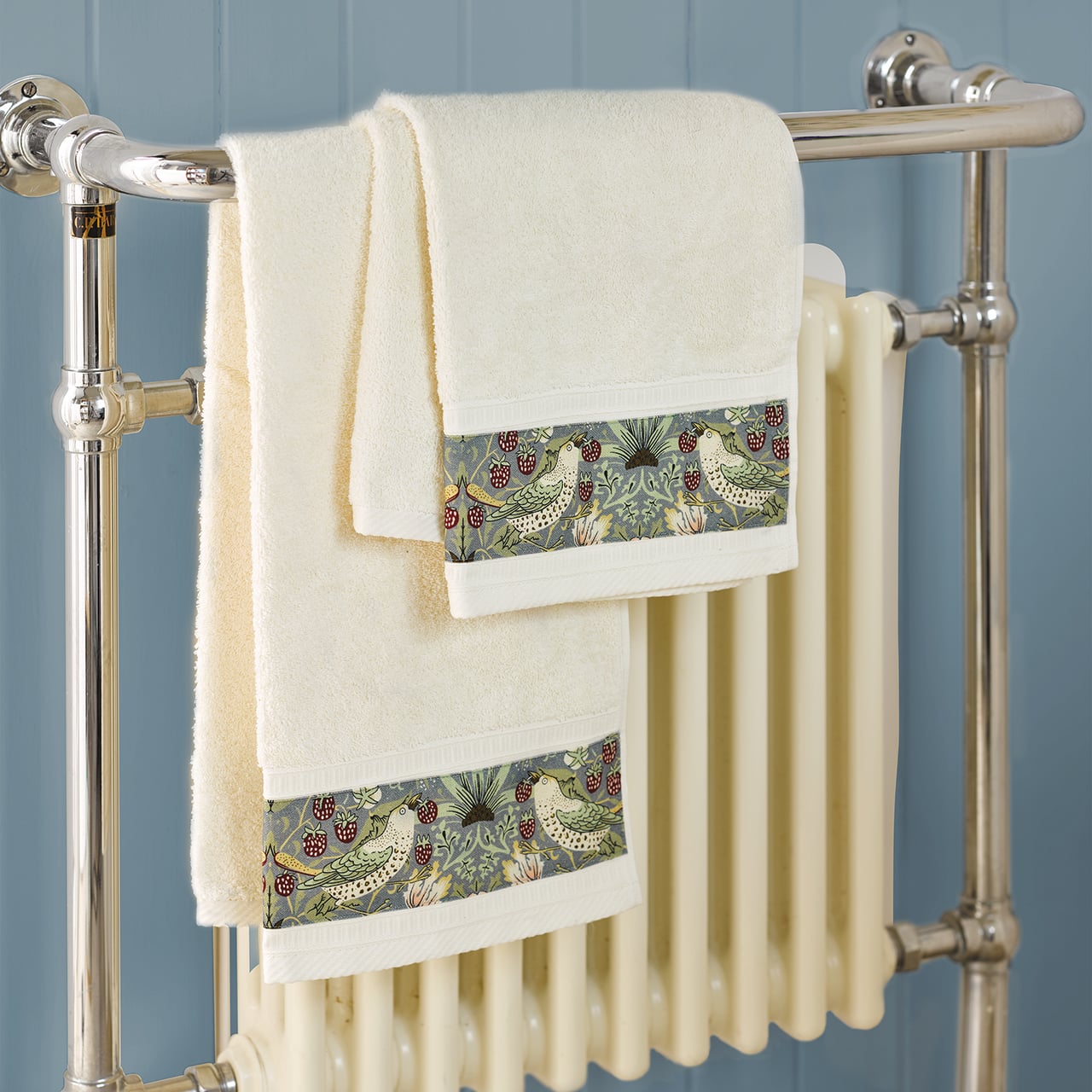 Set of 2 William Morris Hand Towels in Strawberry Thief Blue design